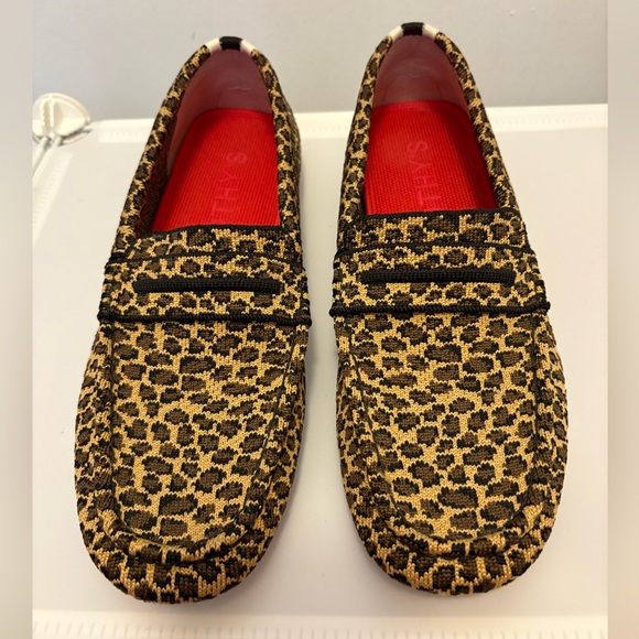 Rothy's Shoes - Rothy's Little Cat Drivers. Excellent Condition. Size 8.5